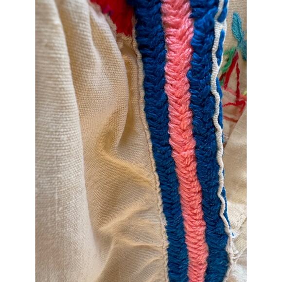 Vintage 1960's Bird Flower Hand Embroidered Top in Butter L - Picture 9 of 11